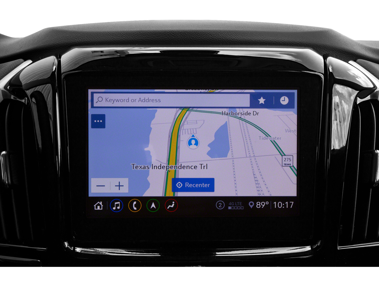 2021 Chevrolet Traverse RS photo 2