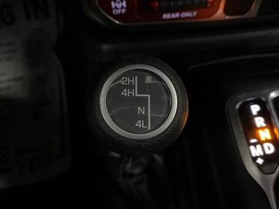 2025 Jeep Wrangler Willys 4 Door 4x4