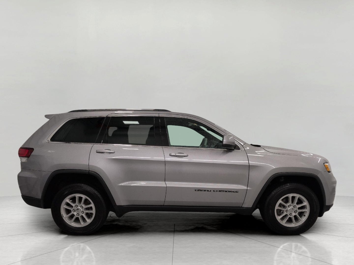 2020 Jeep Grand Cherokee Laredo E 4x4