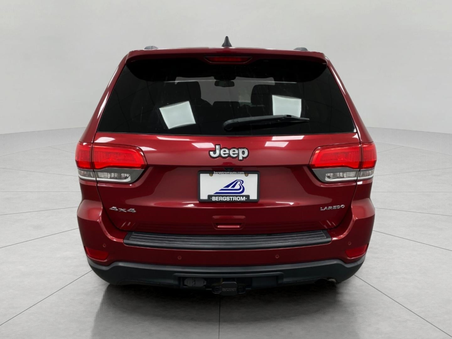 2015 Jeep Grand Cherokee 4WD 4dr Laredo
