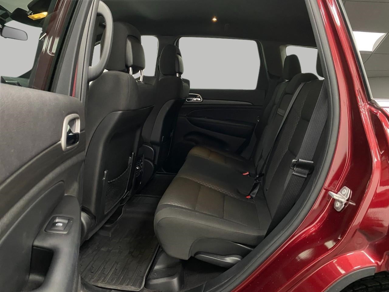 2018 Jeep Grand Cherokee Laredo E 4x4