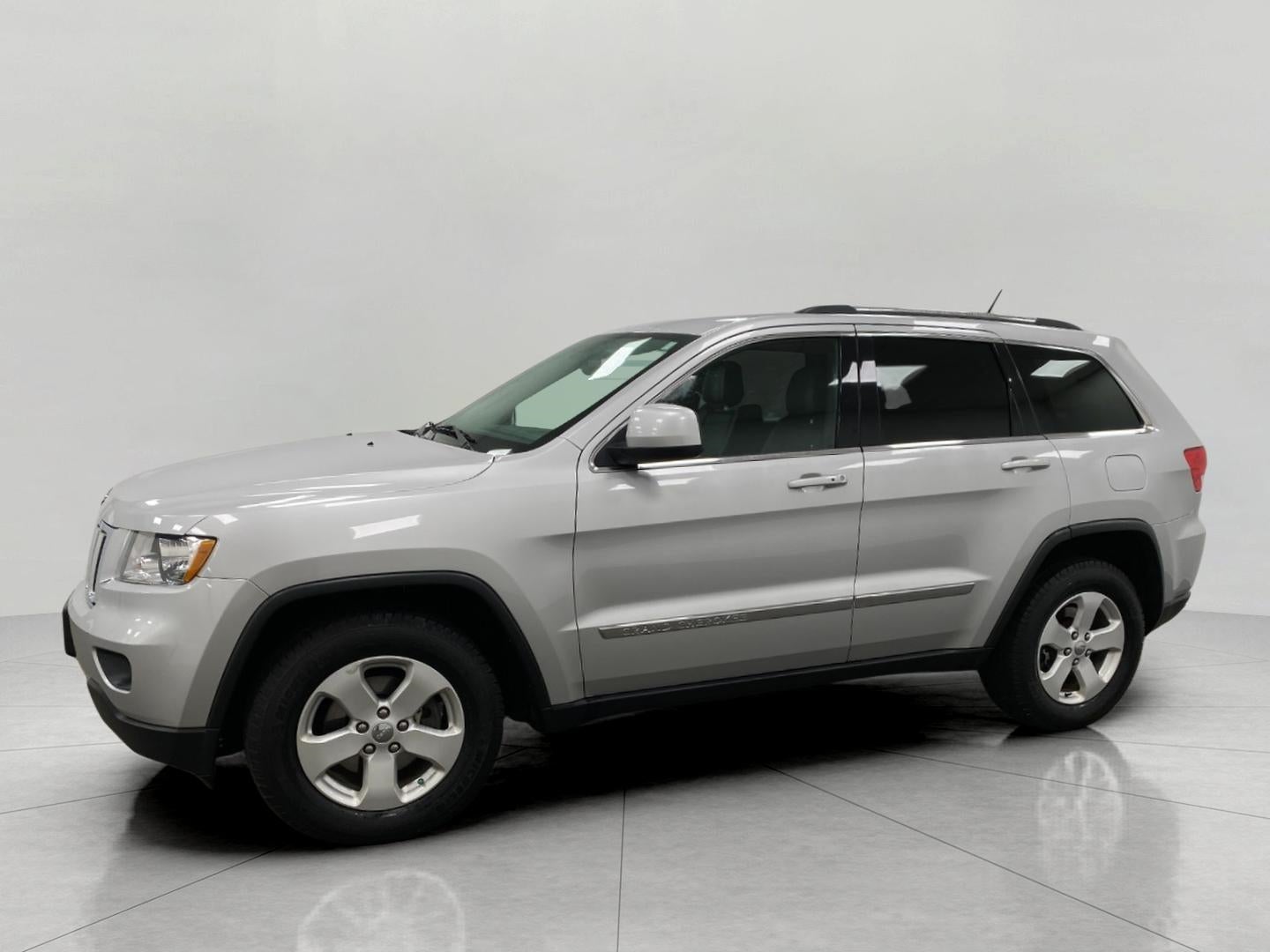 2013 Jeep Grand Cherokee 4WD 4dr Laredo