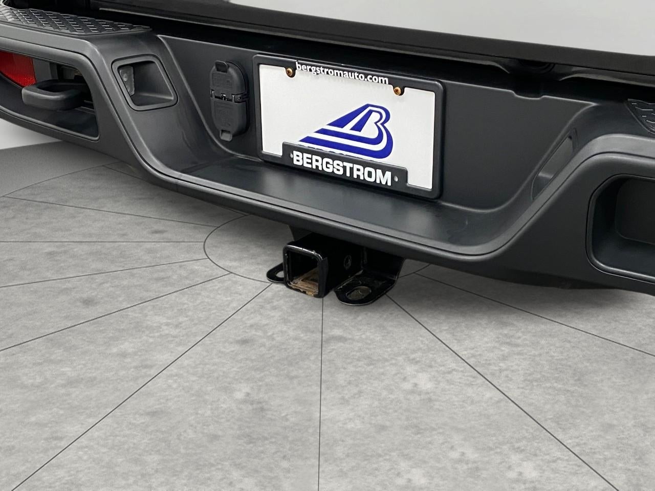 2022 Jeep Gladiator Overland 4x4