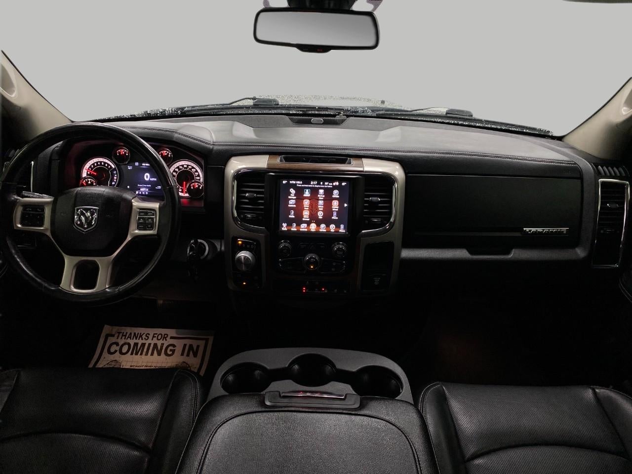 2017 RAM 1500 Laramie 4x4 Crew Cab 5'7 Box