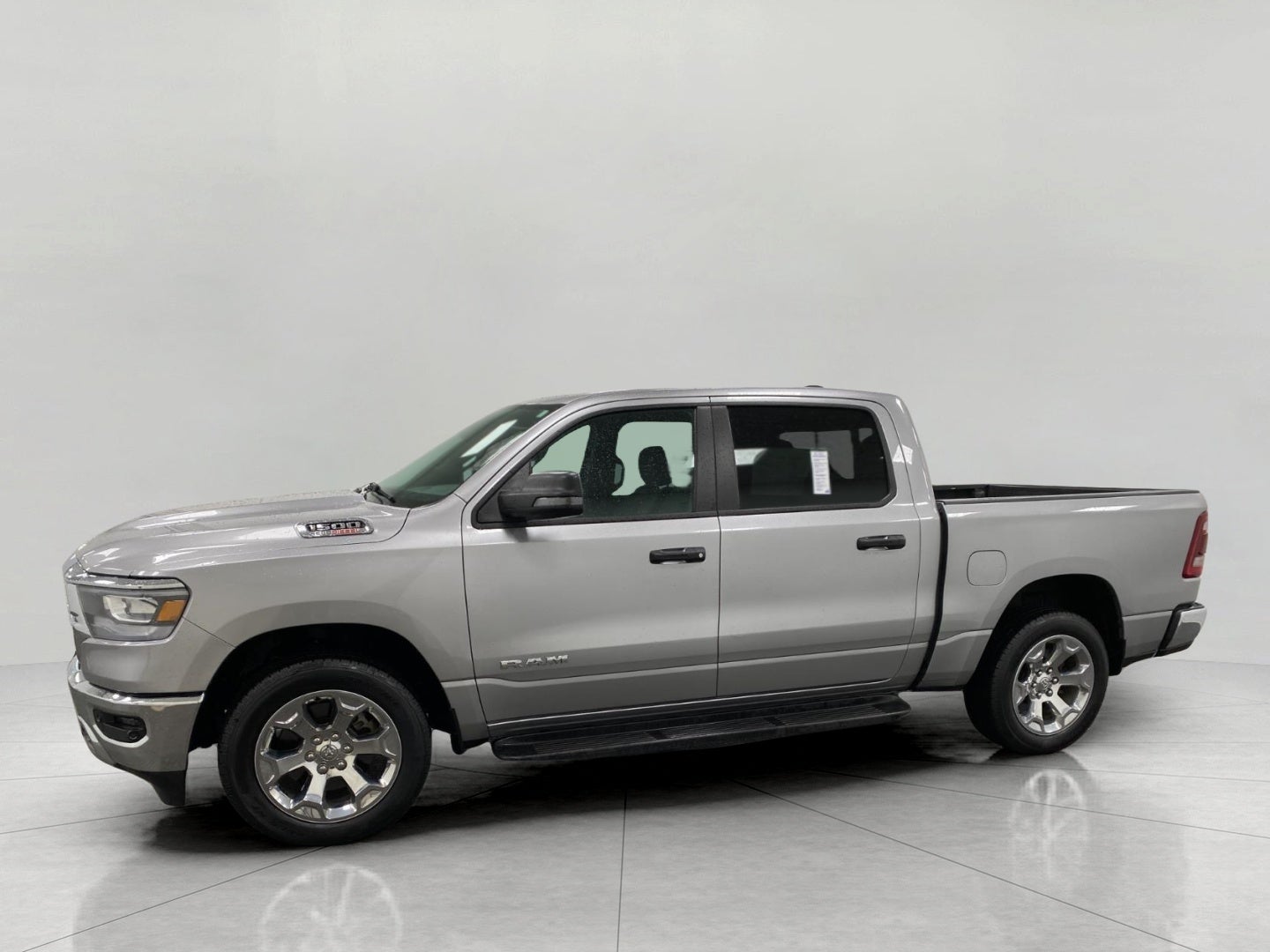 2023 RAM 1500 Big Horn 4x4 Crew Cab 5'7 Box
