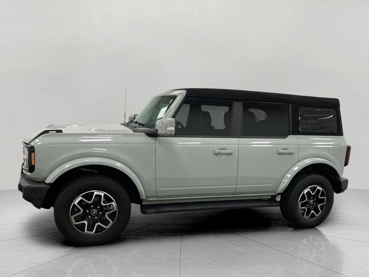 2023 Ford Bronco Outer Banks 4 Door 4x4