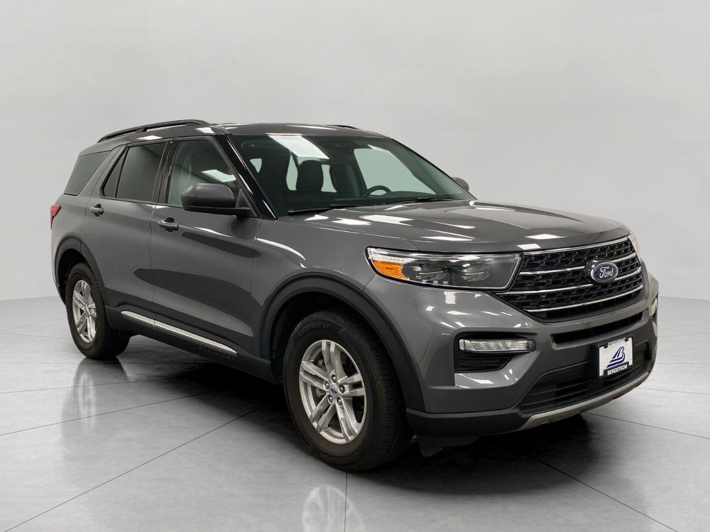 2023 Ford Explorer XLT 4WD