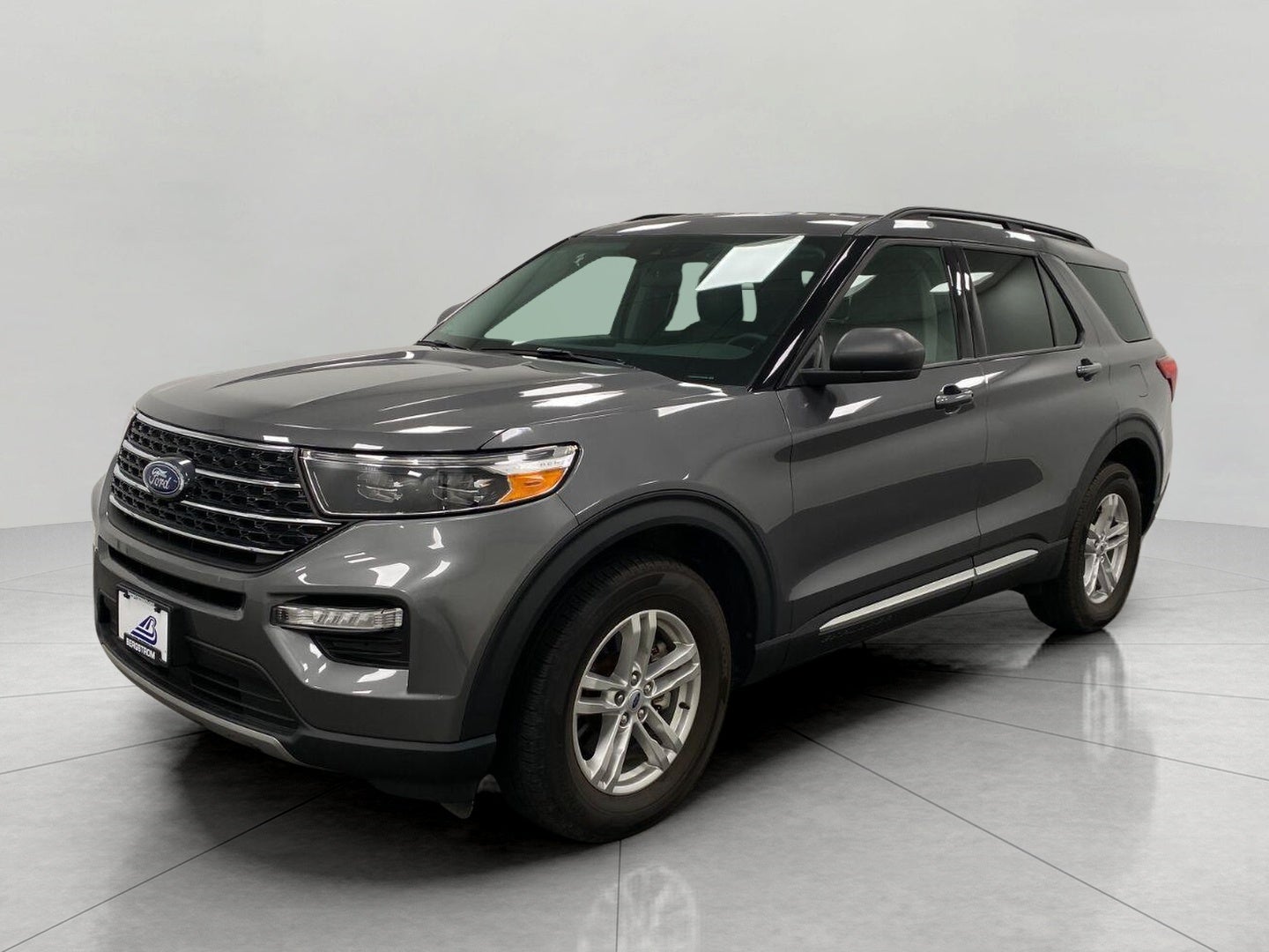 2023 Ford Explorer XLT 4WD