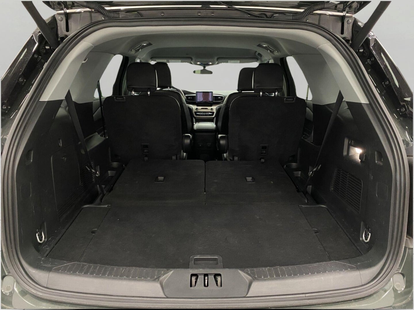 2024 Ford Explorer XLT 4WD