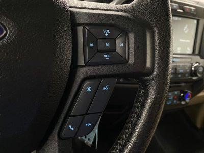 2016 Ford F-150 4WD SuperCrew 145 XLT