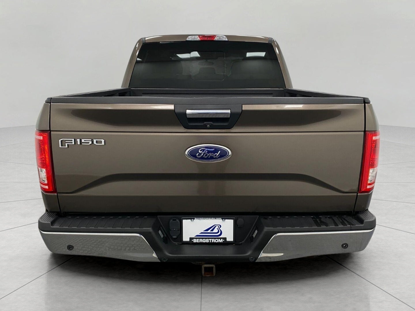 2016 Ford F-150 4WD SuperCrew 145 XLT