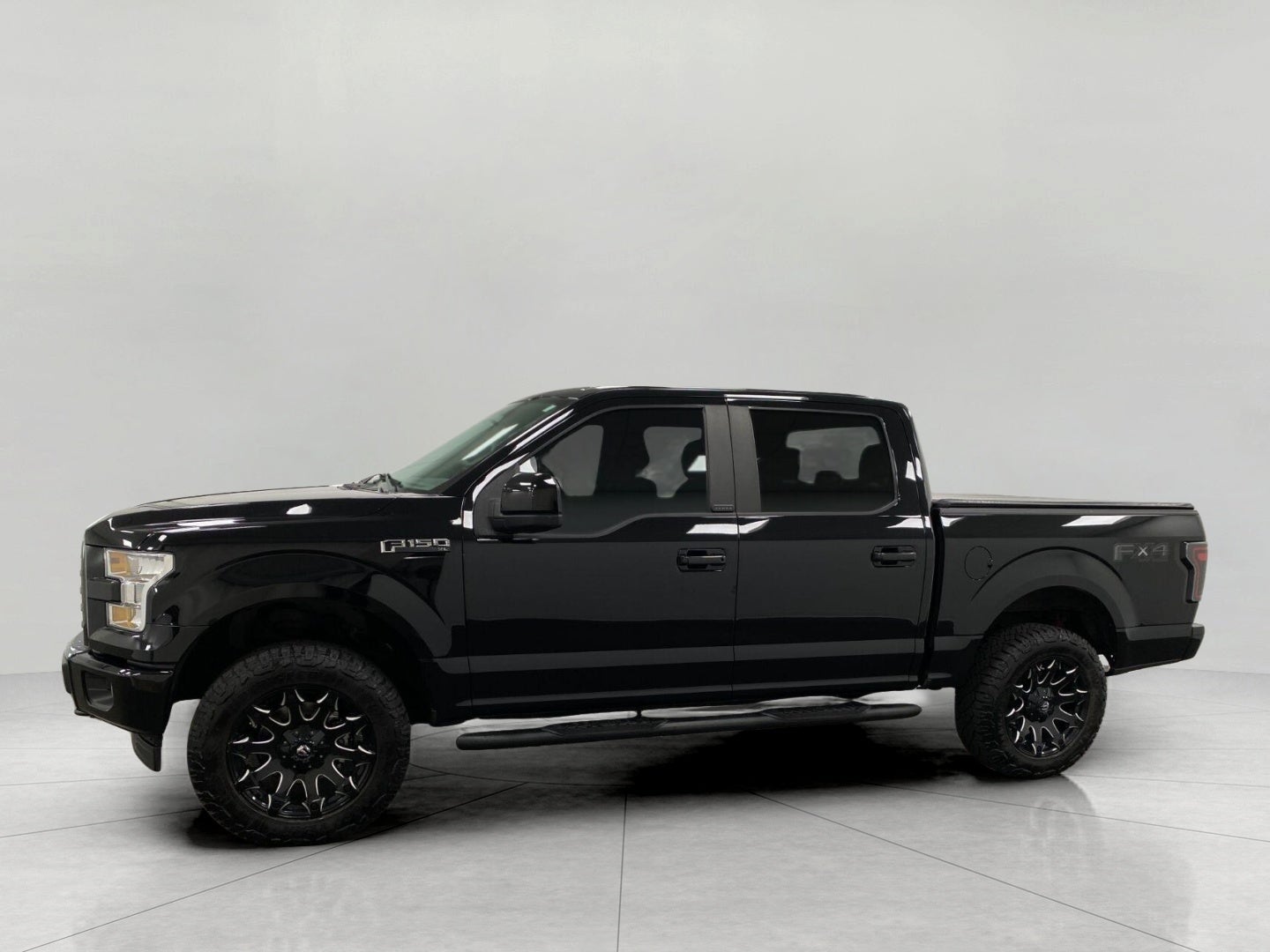 2017 Ford F-150 XL 4WD SuperCrew 5.5' Box