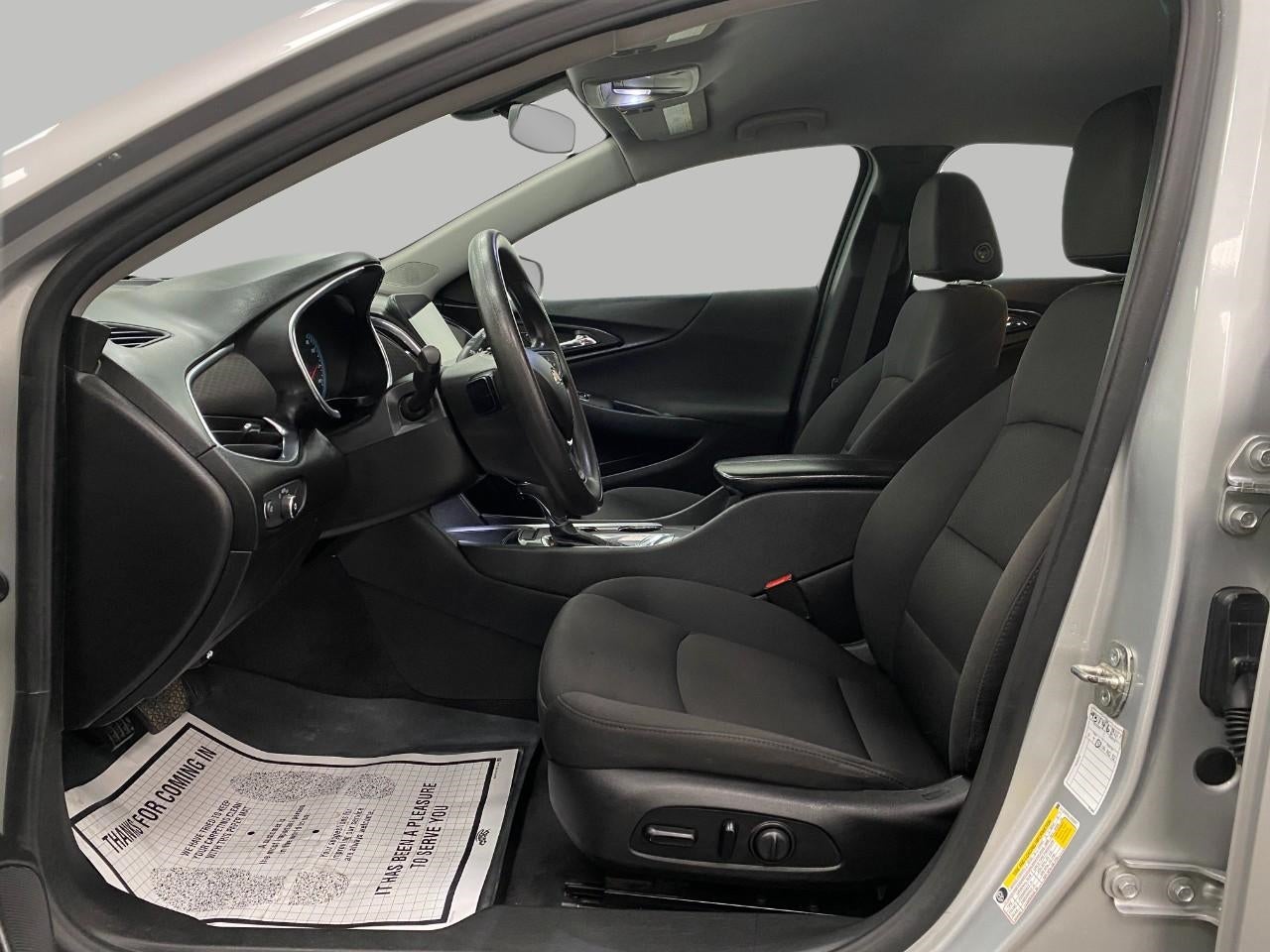 2020 Chevrolet Malibu 4dr Sdn LT