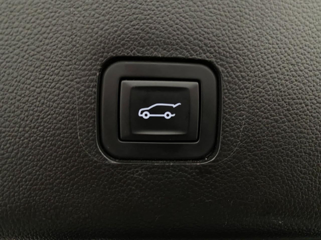 2019 Chevrolet Traverse FWD 4dr LT Cloth w/1LT