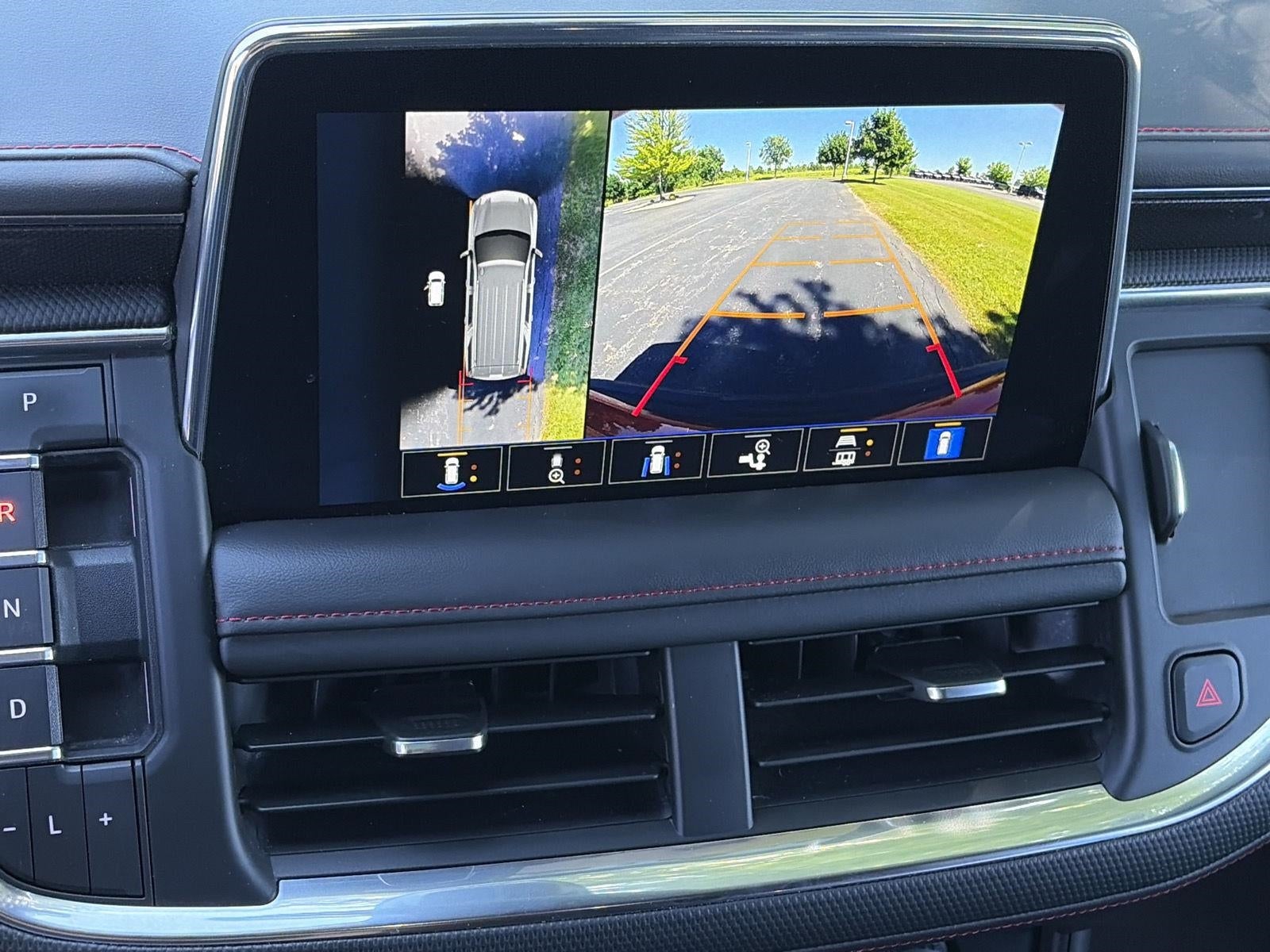 2022 Chevrolet Tahoe 4WD 4dr RST