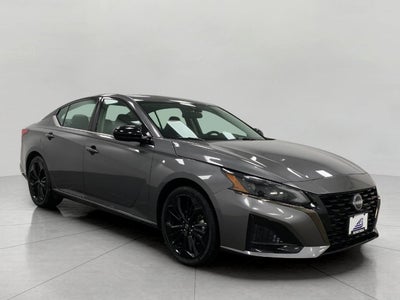 2024 Nissan Altima 2.5 SR Sedan