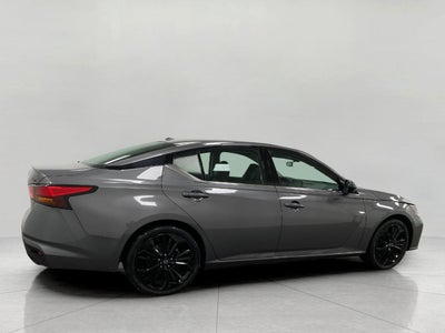 2024 Nissan Altima 2.5 SR Sedan