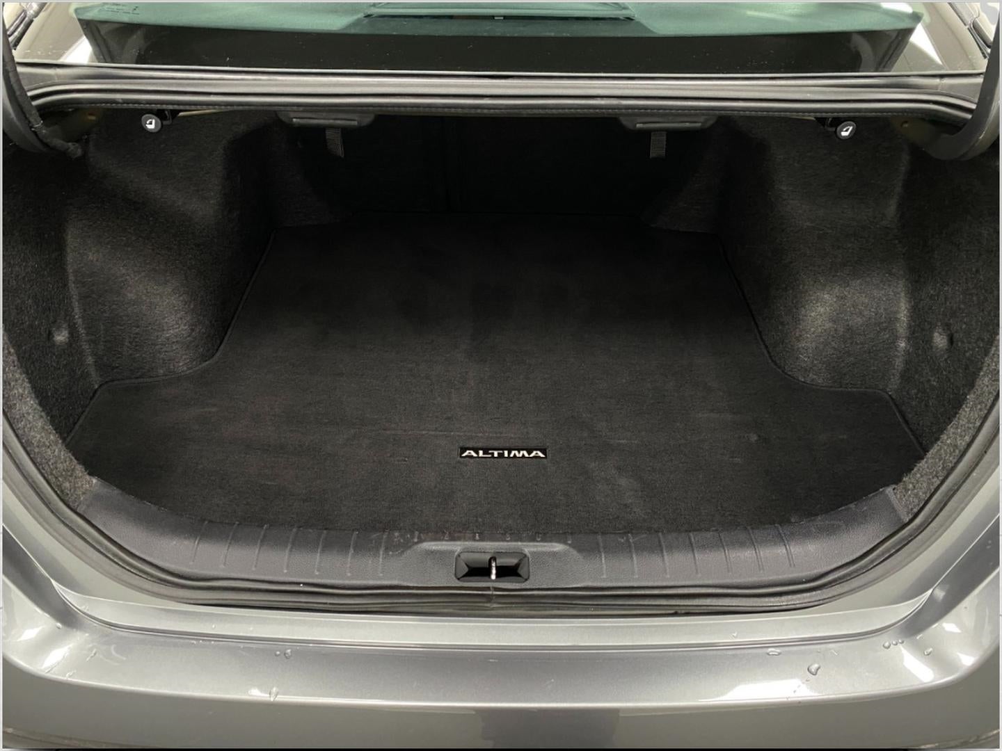 2024 Nissan Altima 2.5 SR Sedan