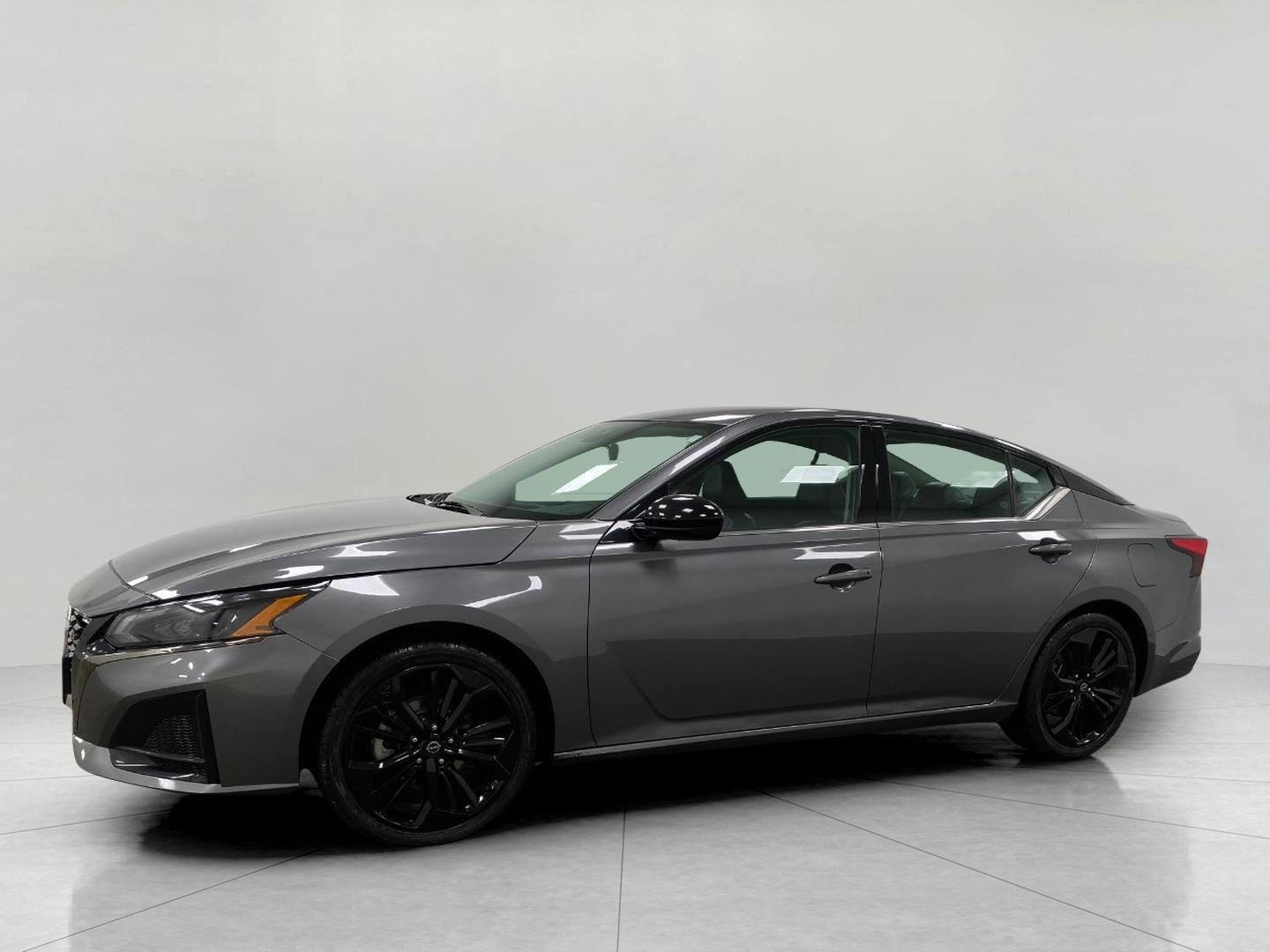 2024 Nissan Altima 2.5 SR Sedan