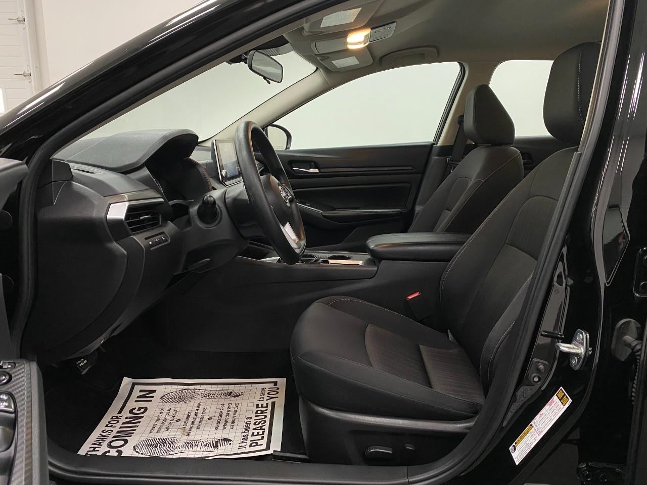 2025 Nissan Altima SV FWD