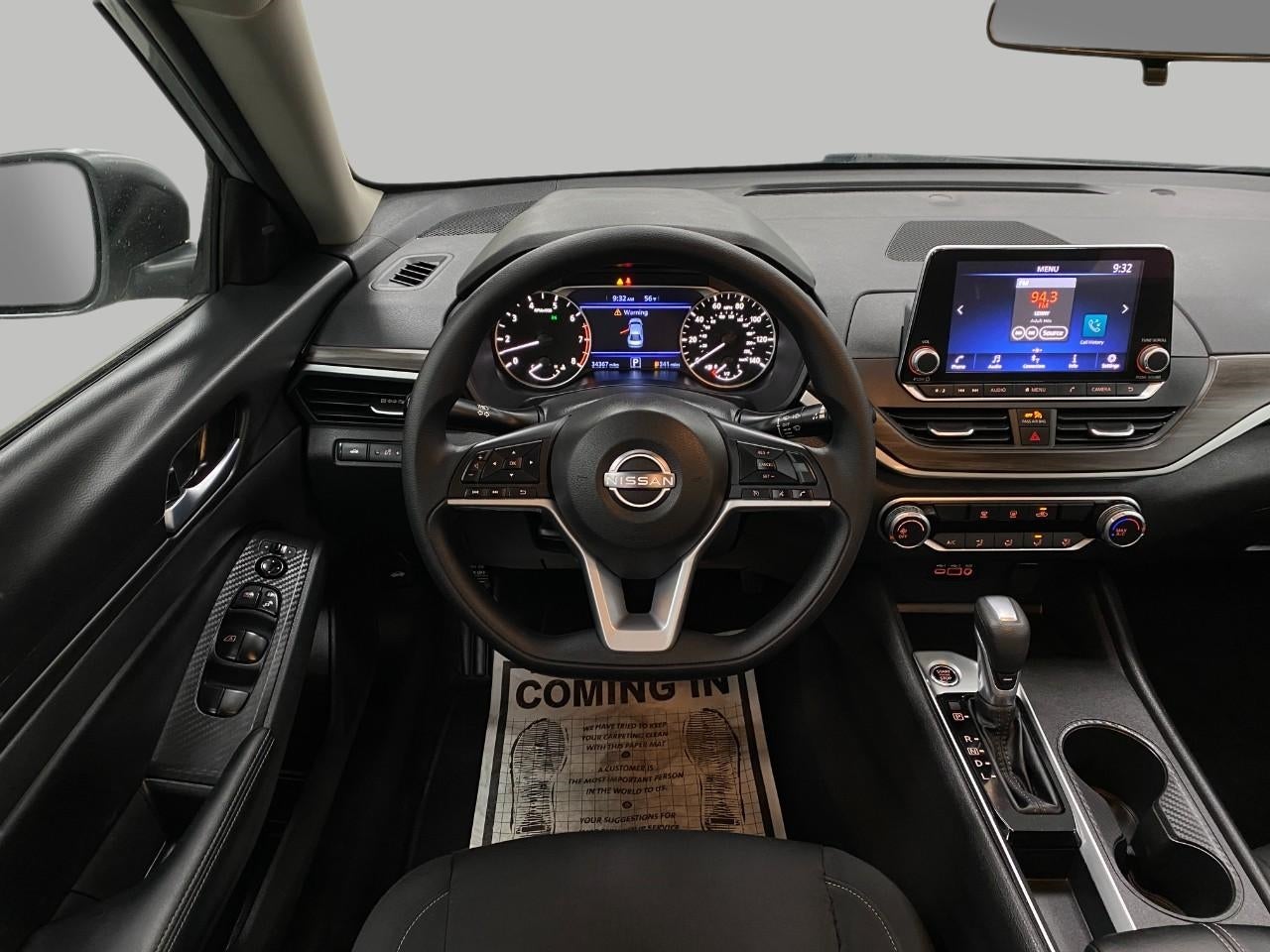 2025 Nissan Altima SV FWD