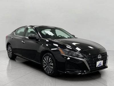 2025 Nissan Altima SV AWD