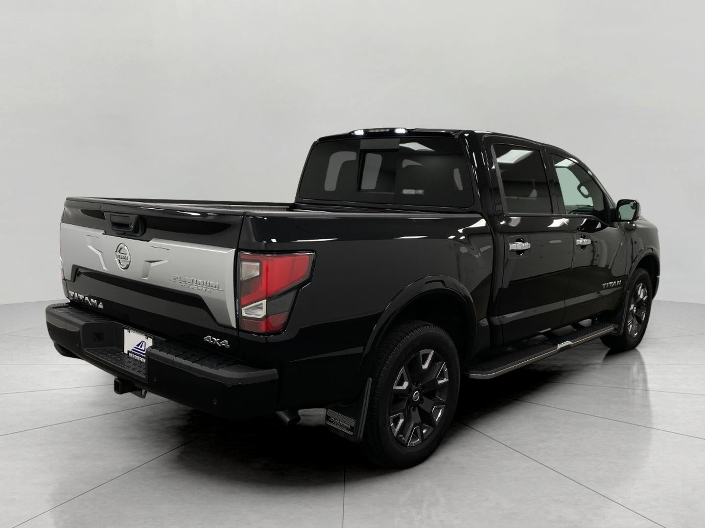 2021 Nissan Titan 4x4 Crew Cab Platinum Reserve