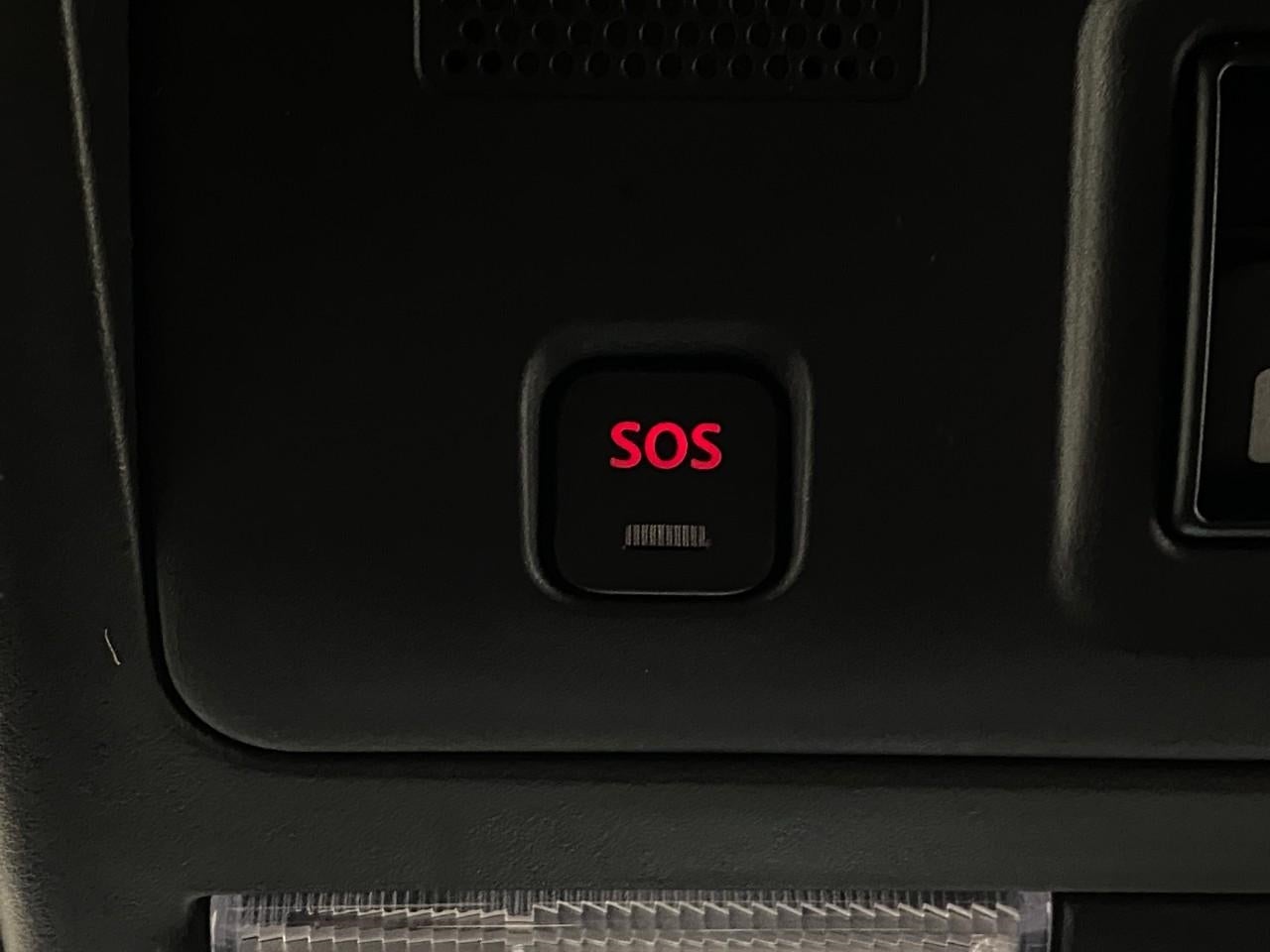 2021 Nissan Titan 4x4 Crew Cab Platinum Reserve