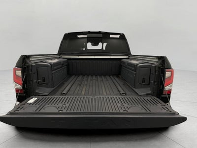 2021 Nissan Titan 4x4 Crew Cab Platinum Reserve