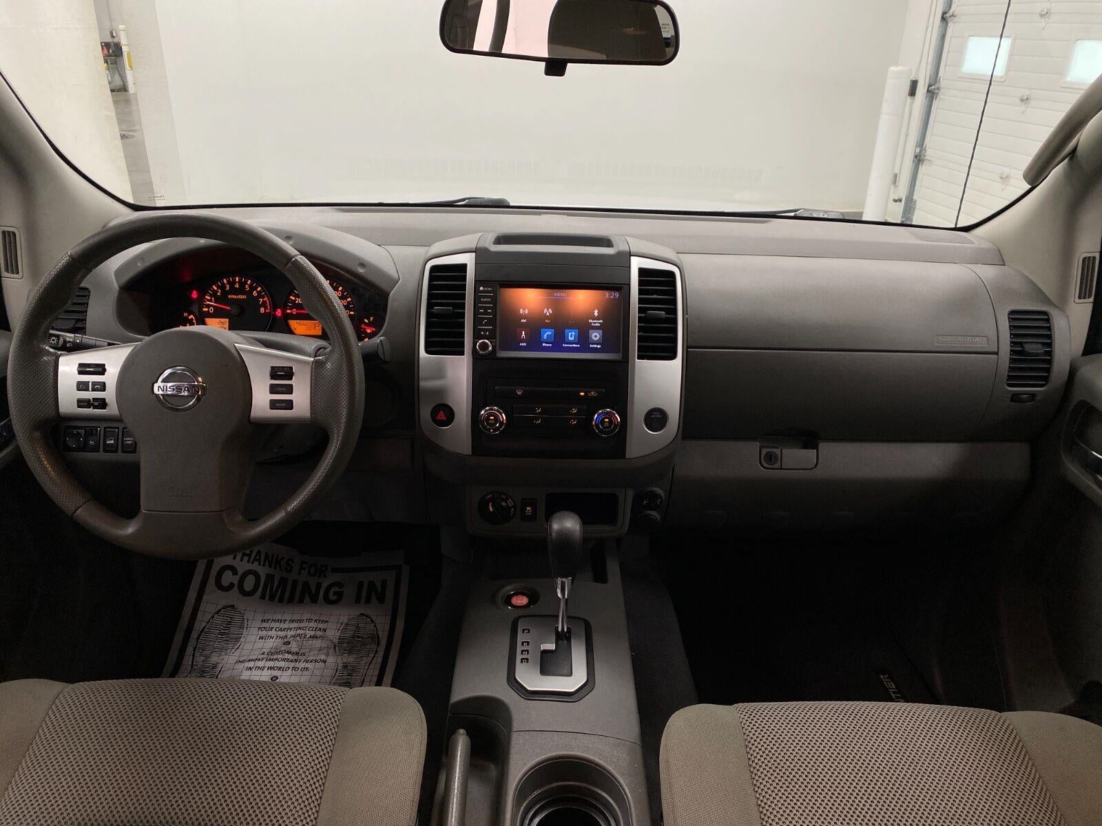 2021 Nissan Frontier Crew Cab 4x4 SV Auto