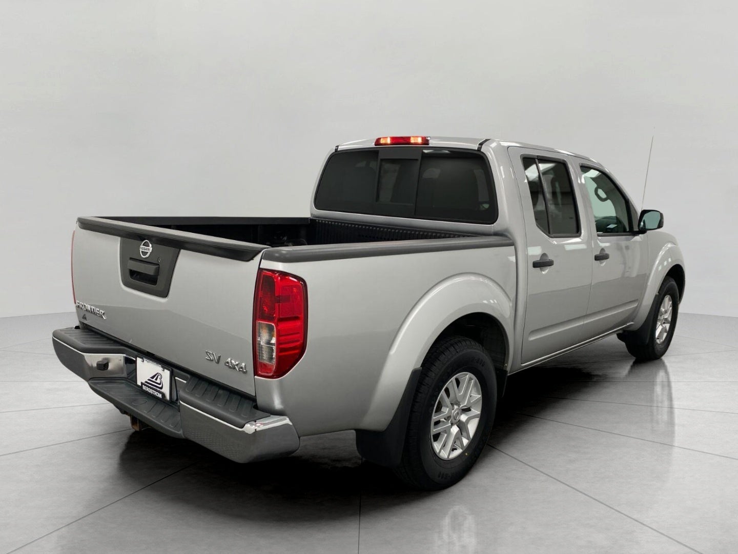 2021 Nissan Frontier Crew Cab 4x4 SV Auto