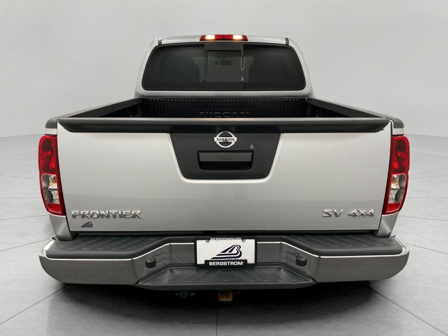 2021 Nissan Frontier Crew Cab 4x4 SV Auto