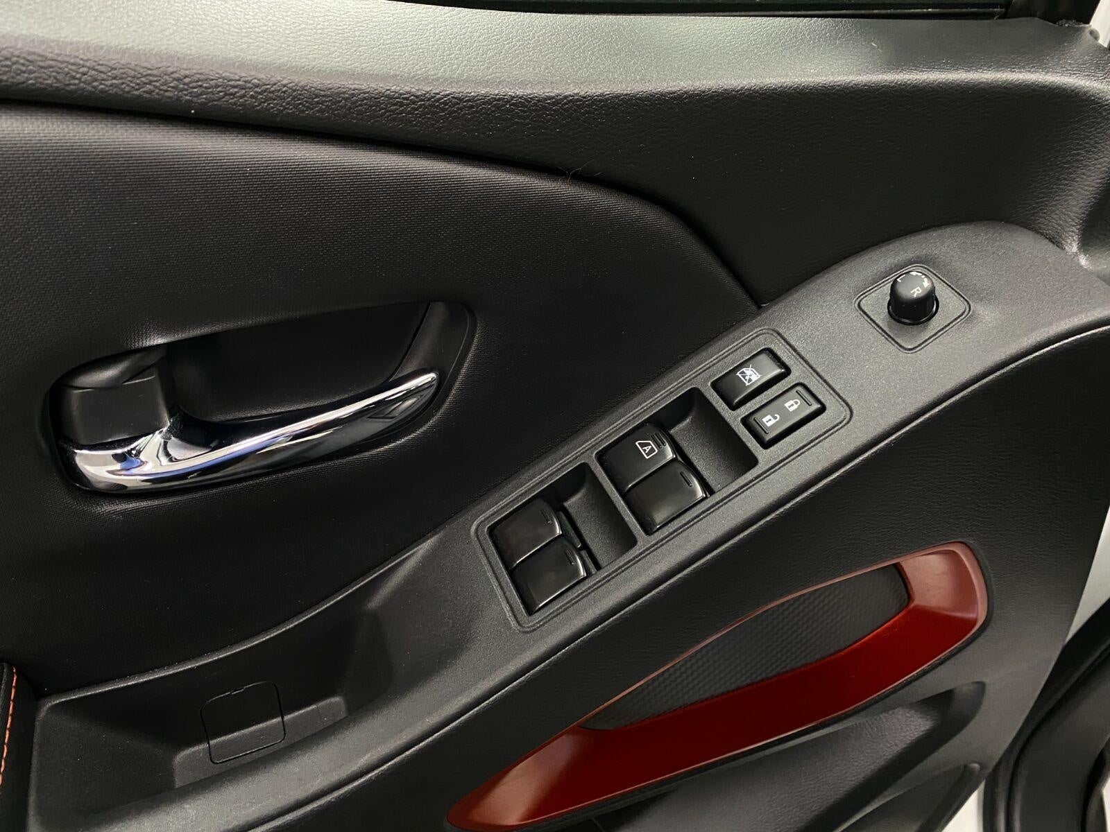 2023 Nissan Frontier Crew Cab 4x4 PRO-4X Auto