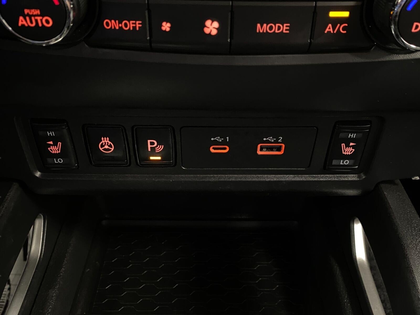 2023 Nissan Frontier Crew Cab 4x4 SV Auto