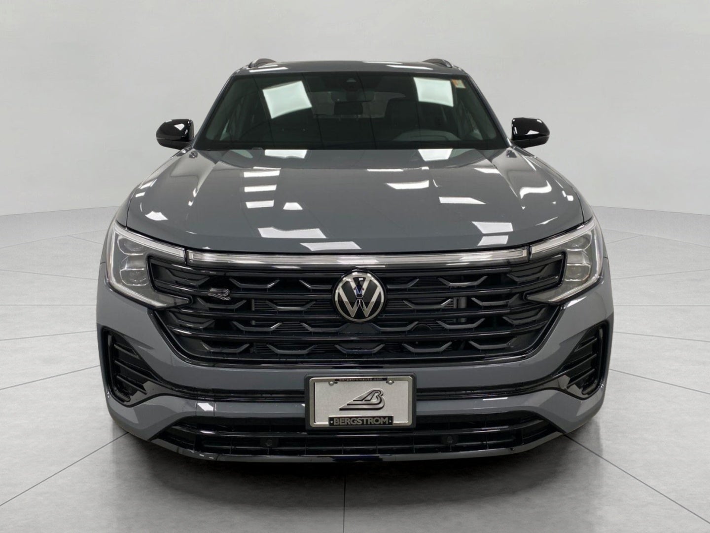 2026 Volkswagen Atlas Cross Sport 2.0T SEL R-Line Black 4MOTION