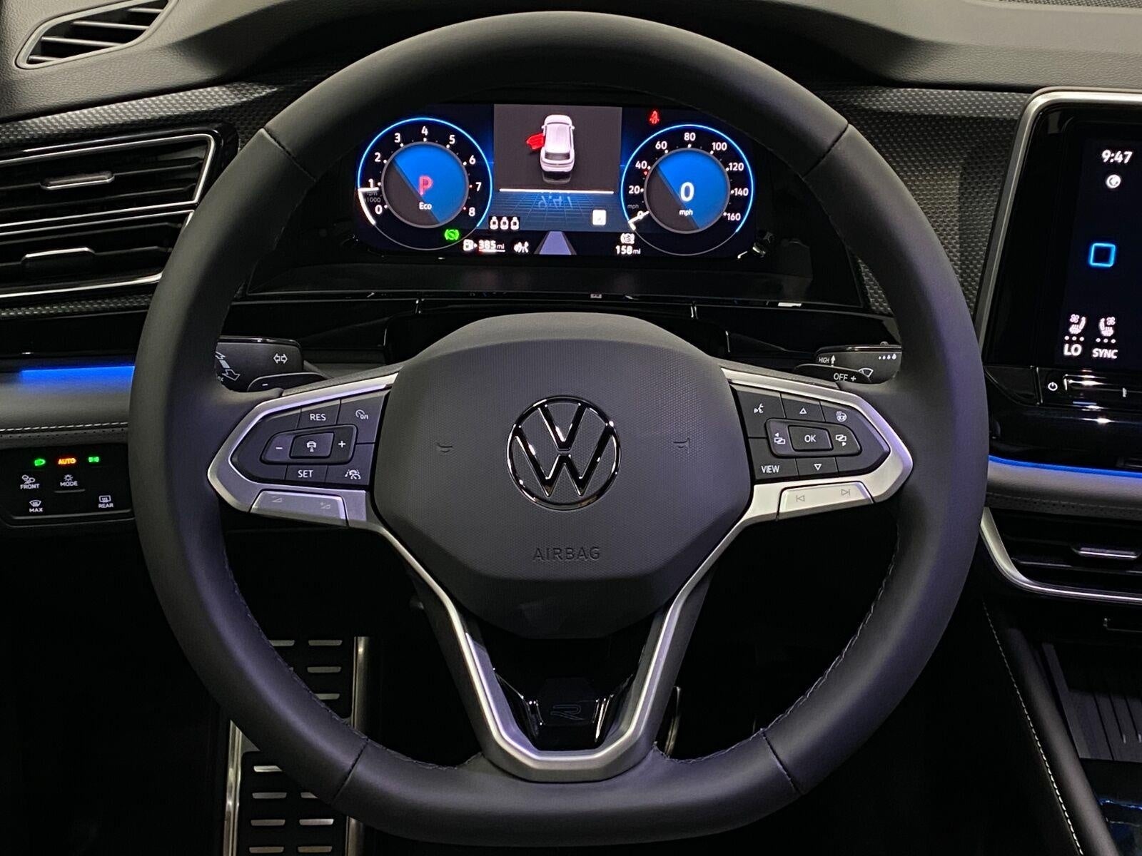 2026 Volkswagen Atlas Cross Sport 2.0T SEL R-Line Black 4MOTION