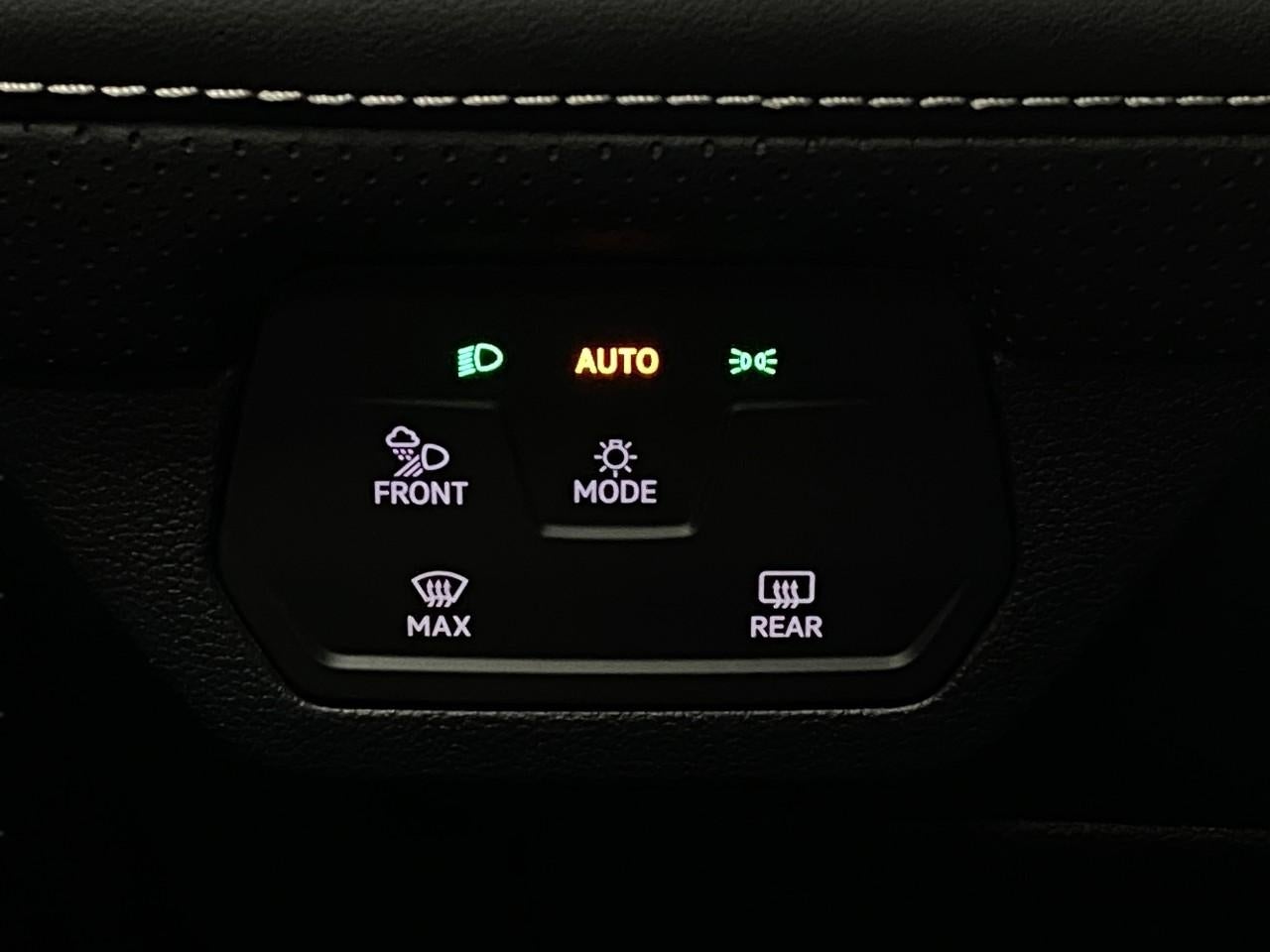 2026 Volkswagen Atlas Cross Sport 2.0T SEL R-Line Black 4MOTION