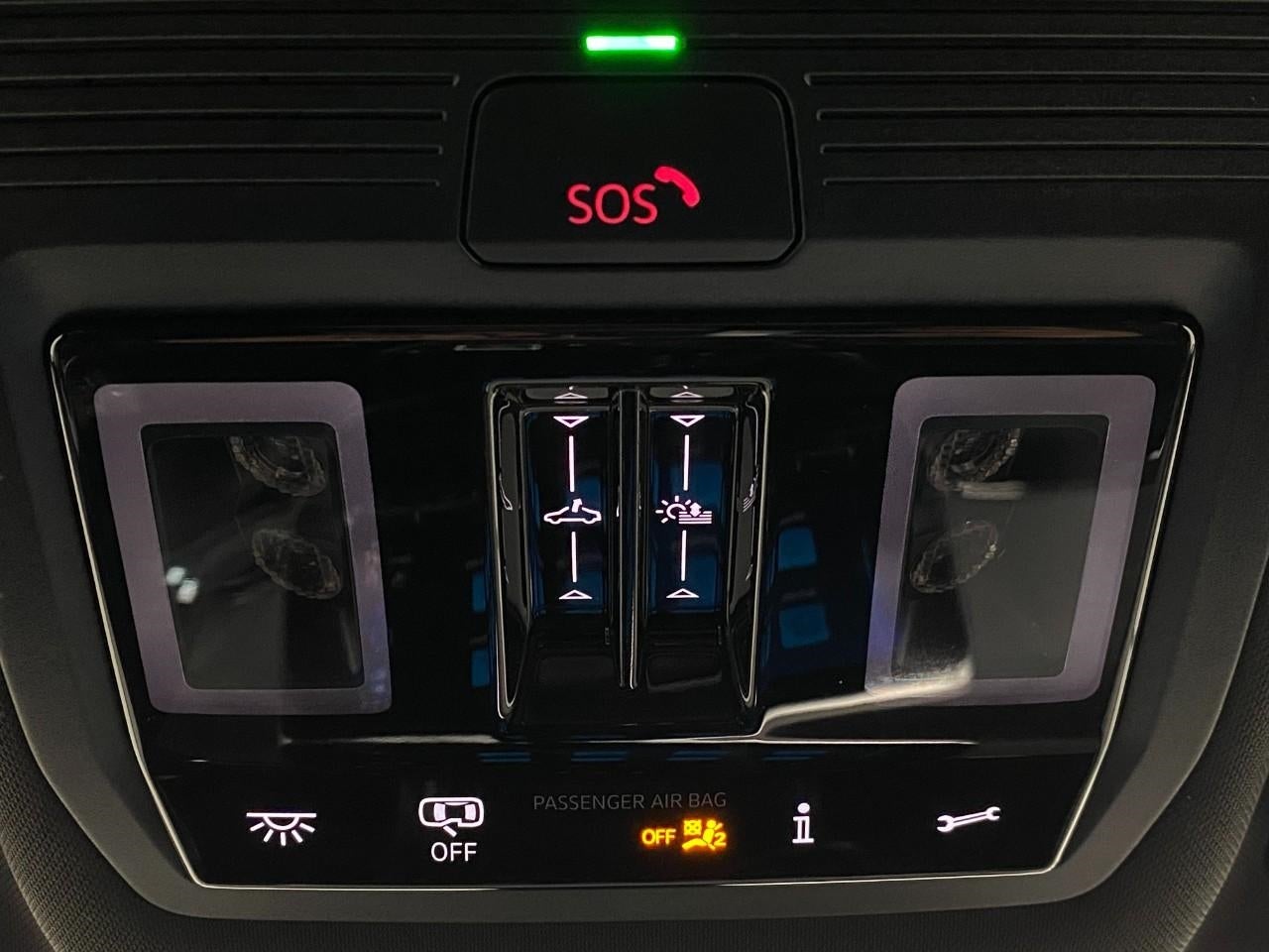 2026 Volkswagen Atlas Cross Sport 2.0T SEL R-Line Black 4MOTION