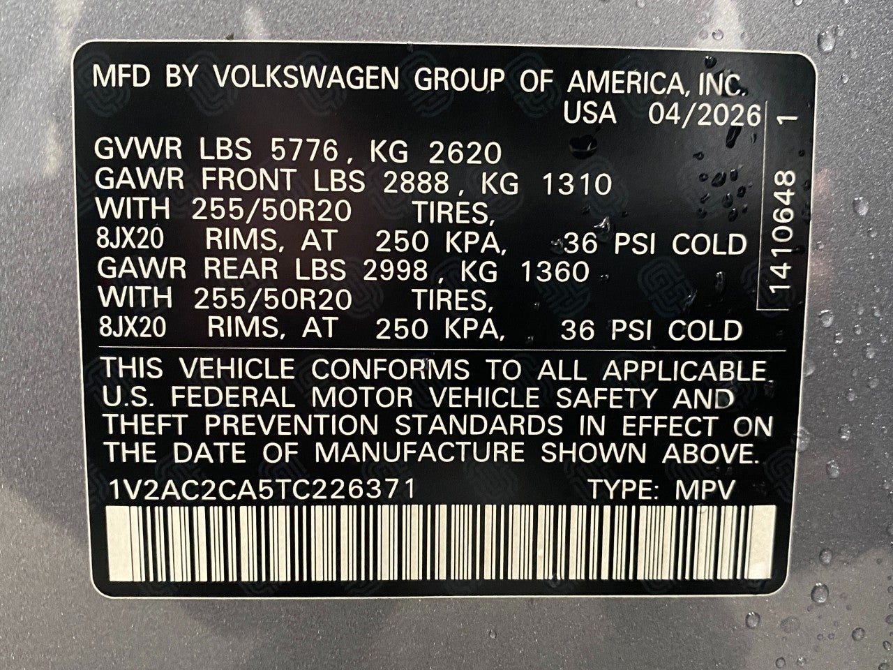 2026 Volkswagen Atlas Cross Sport 2.0T SEL R-Line Black 4MOTION