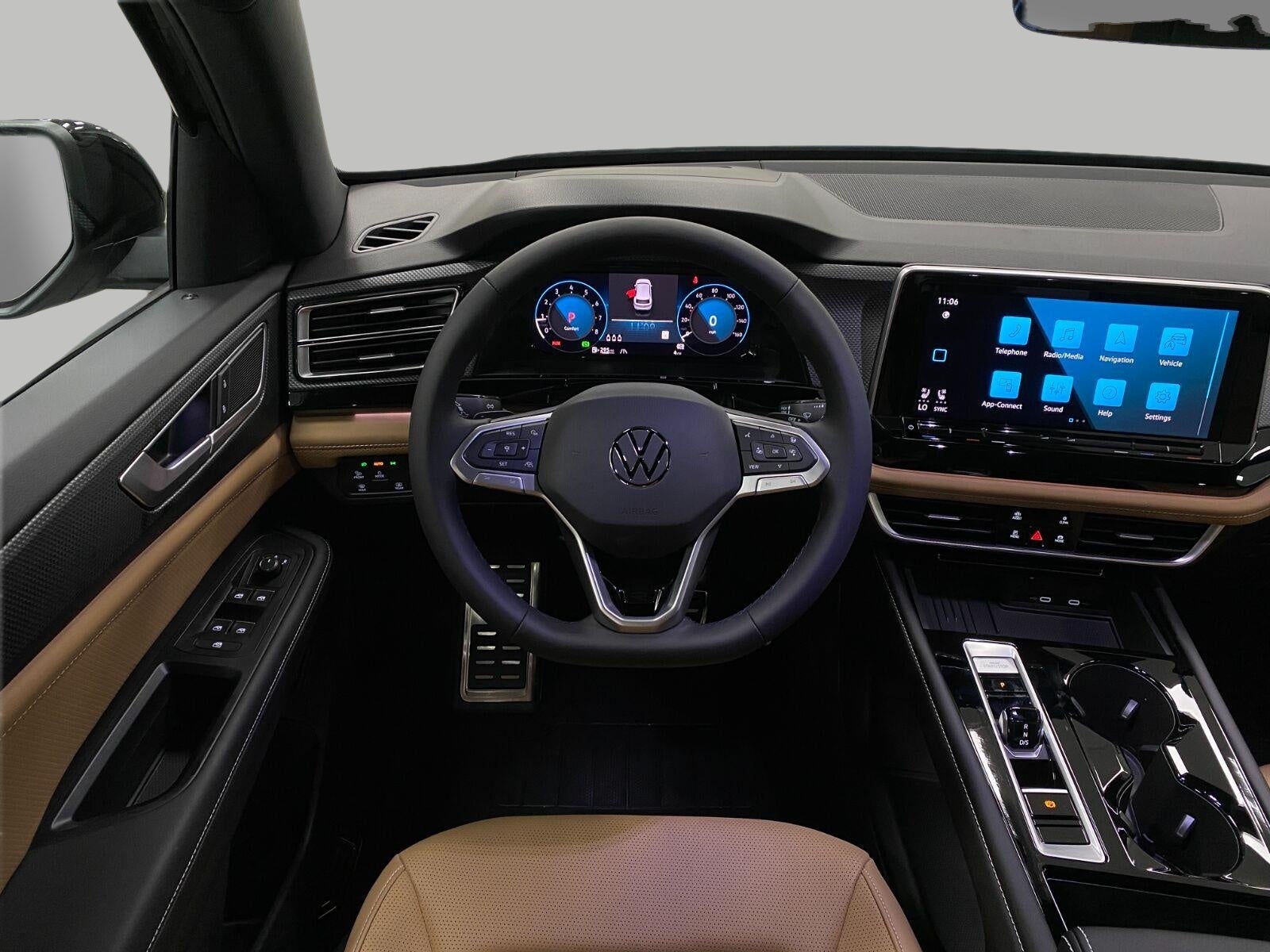 2026 Volkswagen Atlas Cross Sport 2.0T SEL R-Line Black 4MOTION