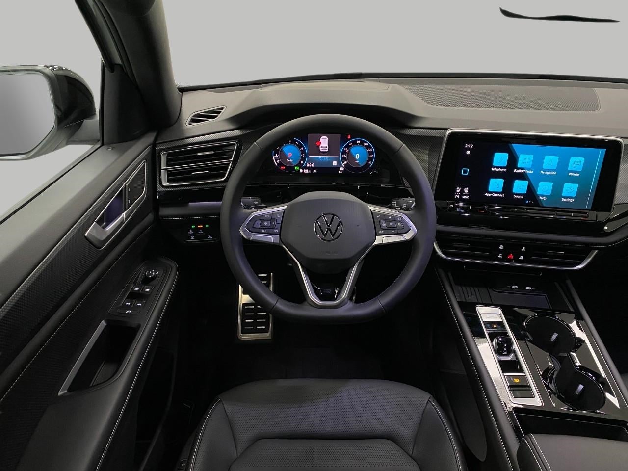 2026 Volkswagen Atlas Cross Sport 2.0T SEL R-Line Black 4MOTION