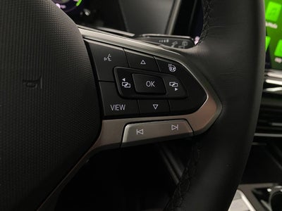 2026 Volkswagen Atlas Cross Sport 2.0T SEL R-Line Black 4MOTION