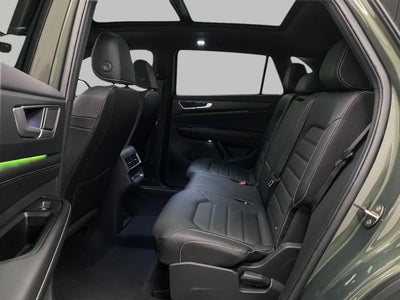 2026 Volkswagen Atlas Cross Sport 2.0T SEL R-Line Black 4MOTION