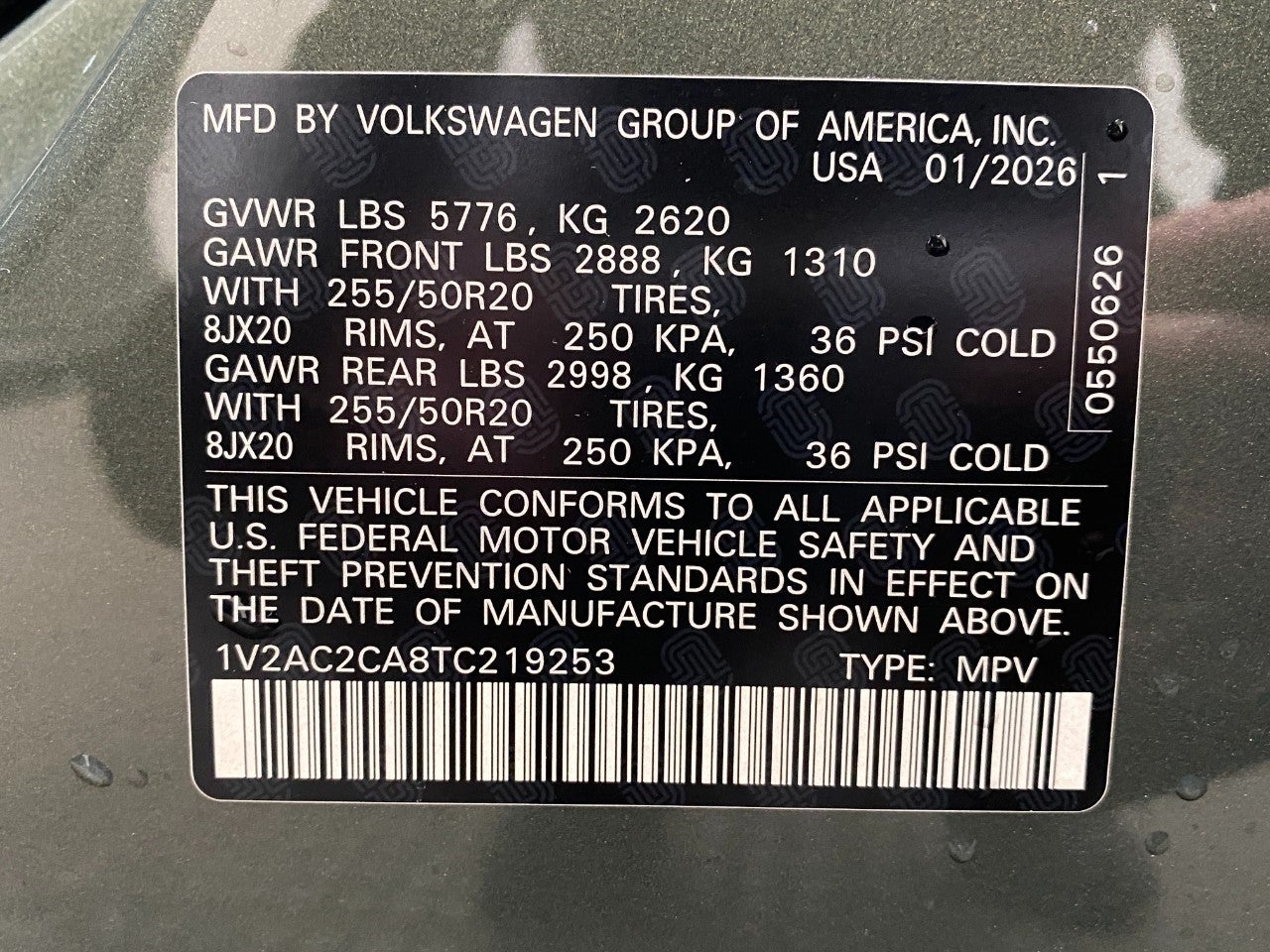 2026 Volkswagen Atlas Cross Sport 2.0T SEL R-Line Black 4MOTION