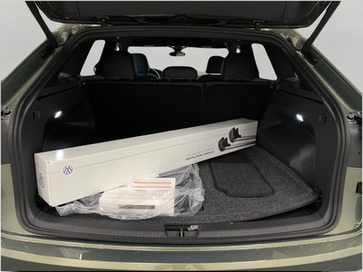 2026 Volkswagen Atlas Cross Sport 2.0T SEL R-Line Black 4MOTION