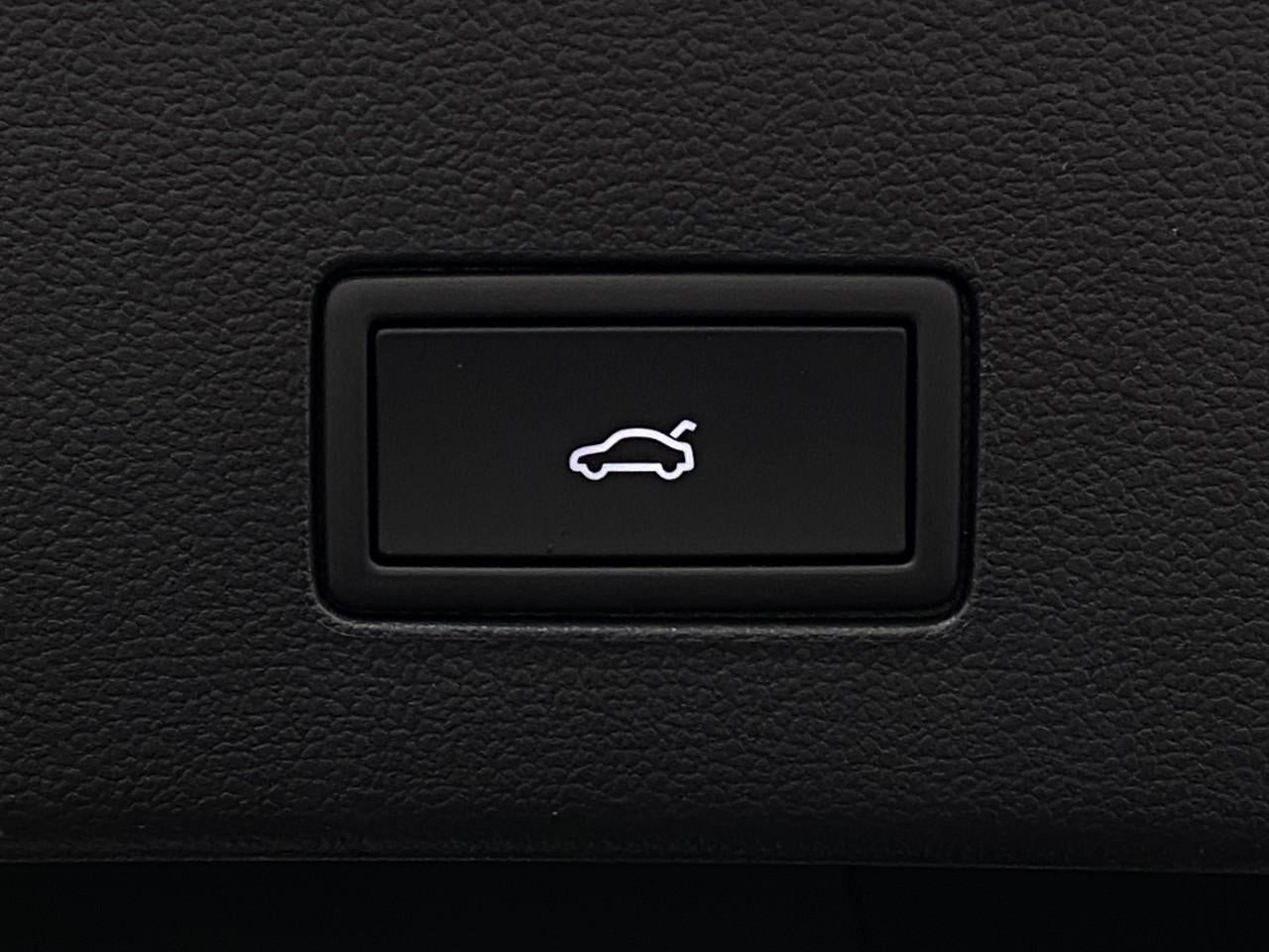 2026 Volkswagen Atlas Cross Sport 2.0T SEL R-Line Black 4MOTION