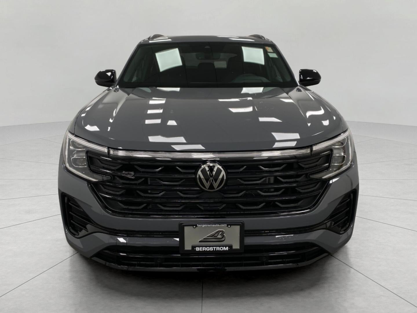 2026 Volkswagen Atlas Cross Sport 2.0T SEL R-Line Black 4MOTION