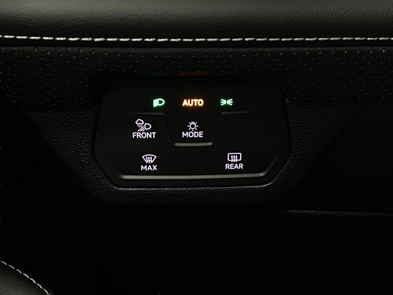 2026 Volkswagen Atlas Cross Sport 2.0T SEL R-Line Black 4MOTION