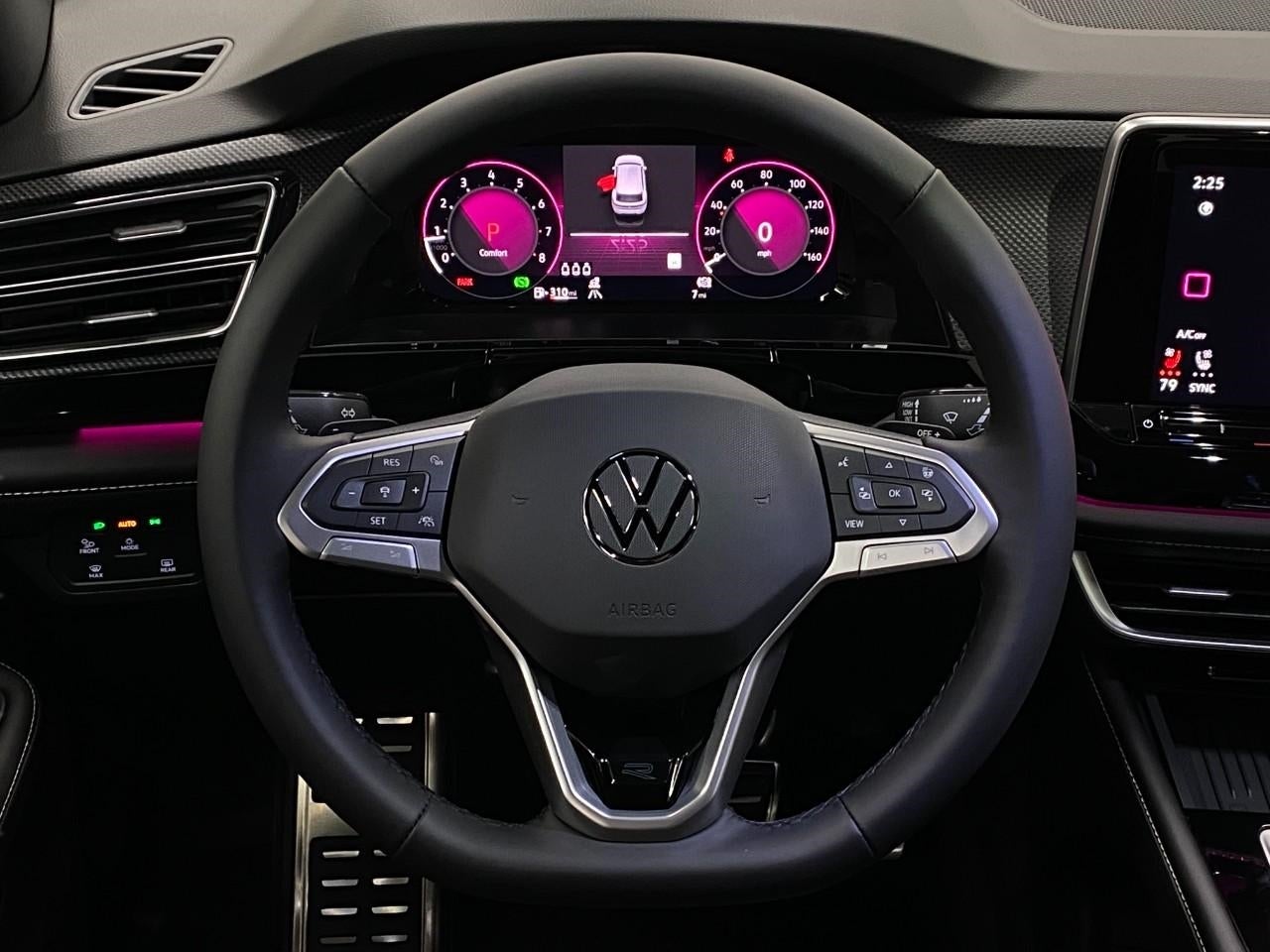 2026 Volkswagen Atlas Cross Sport 2.0T SEL R-Line Black 4MOTION