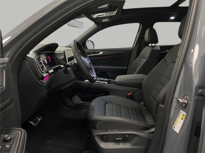 2026 Volkswagen Atlas Cross Sport 2.0T SEL R-Line Black 4MOTION